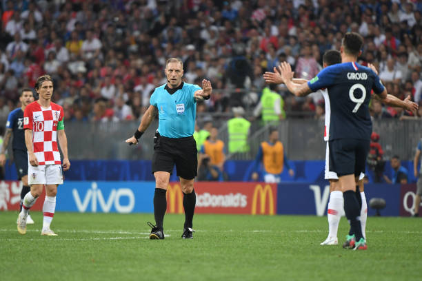 令人出乎意 令人出乎意