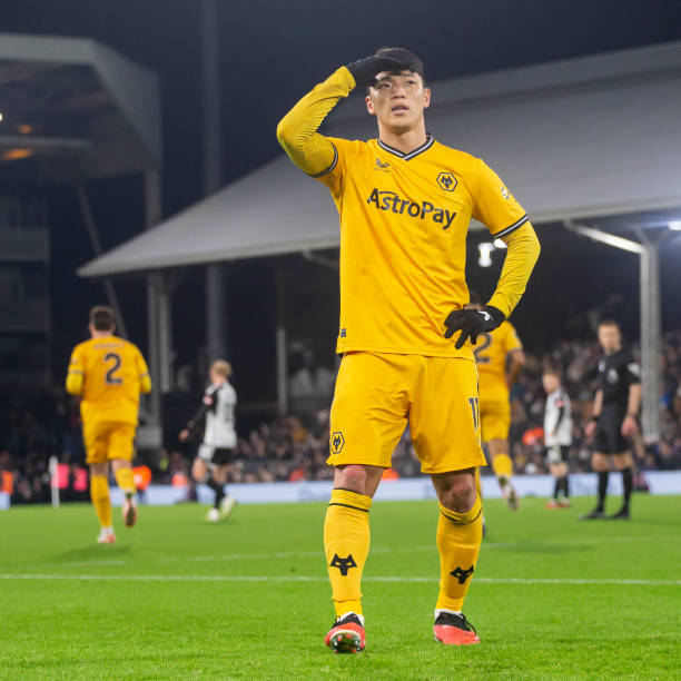 微妙平衡的 微妙平衡的